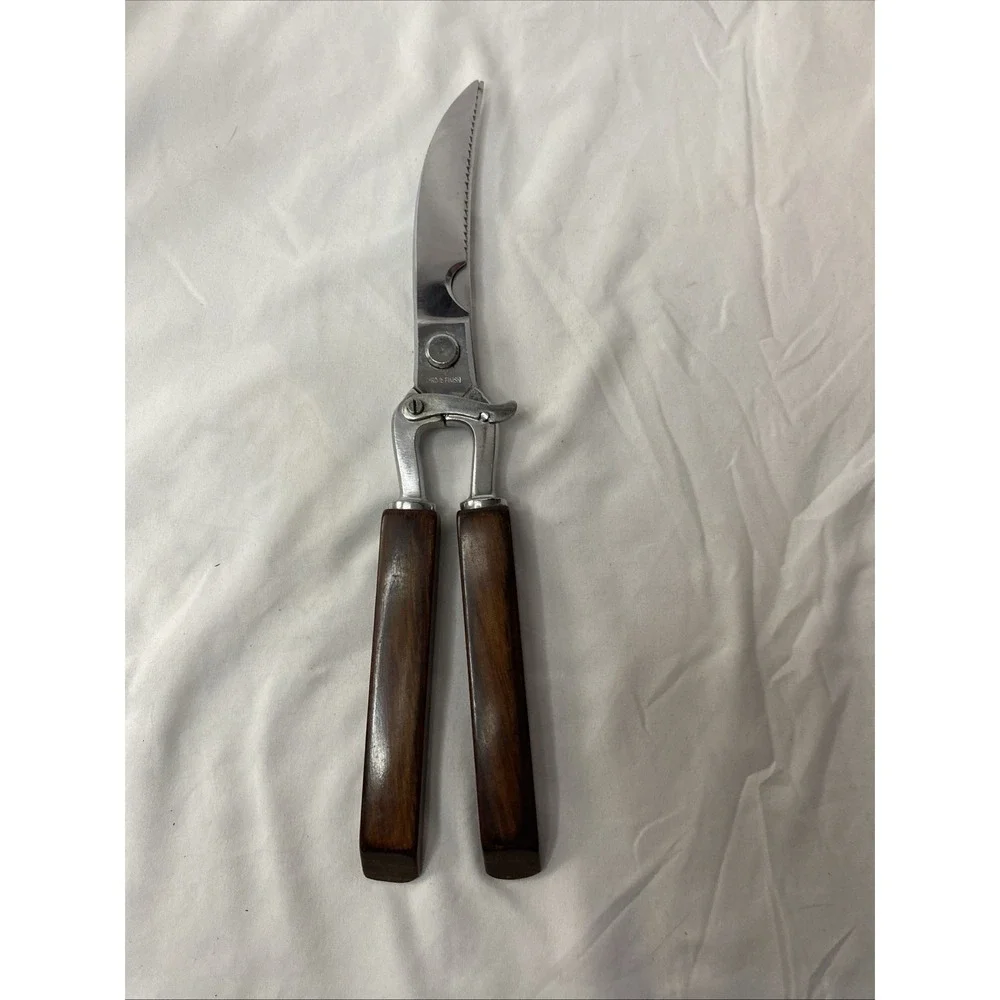 Vintage Made In Italy Poultry Shears Serrated Blade Wooden Handles